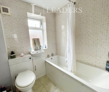 2 bedroom house to rent Banks Close, Sileby, Loughborough, LE12 - Photo 2