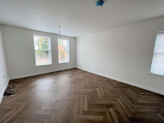 Kettering Road, Spinney Hill, Northampton, NN3 - Photo 1