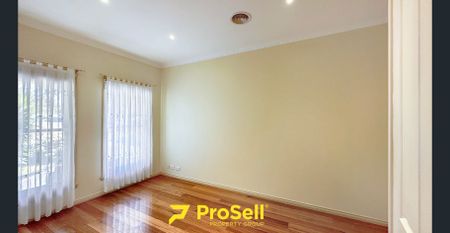 This home is sure to impress. - Photo 4