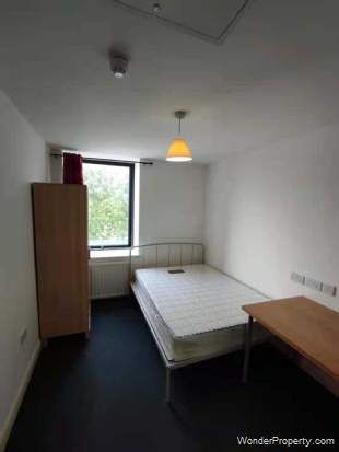 1 bedroom property to rent in Salford - Photo 3