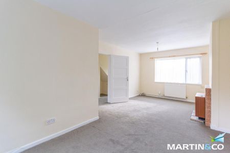 2 bedroom semi-detached house to rent - Photo 2