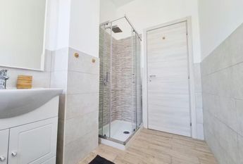 Via Bonaventura Zumbini, Milan, Lombardy 20143