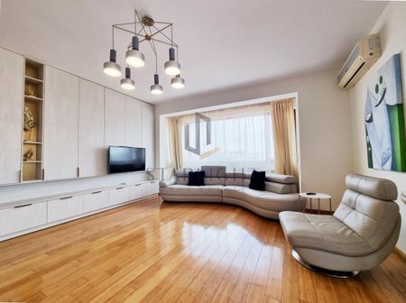 Remodeled 2 bedroom penthouse near Herastrau Park - Fotografie 2