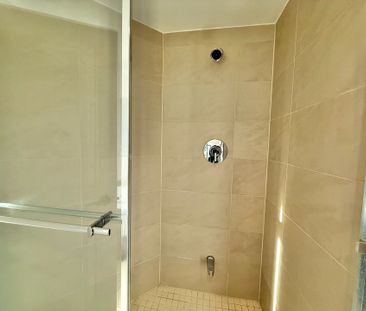 For Lease - 65 St Mary Street Unit# 404, Toronto, Ontario - Photo 4