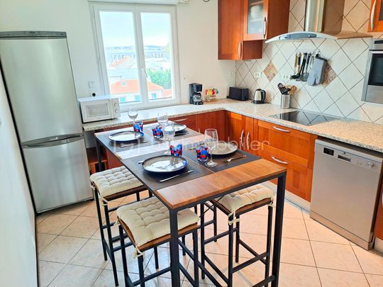 Appartement de 45 m² à La Garenne-Colombes - Photo 1