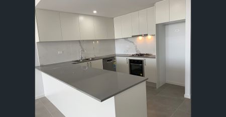 ITS GOT THE LOT - Photo 5