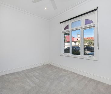 Stunning Home Overlooking Moore Park Golf Course! - Photo 3