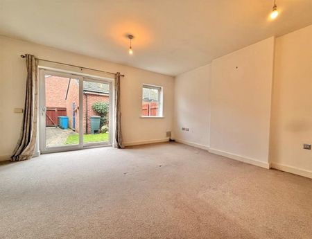 3 Bedroom Terraced Available Arranging tenancy - Photo 3