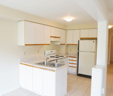 For Lease - 50 Oldhill Street, Richmond Hill, Ontario - Photo 5