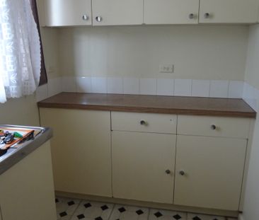 Central Albury Bedsit Unit - Photo 5