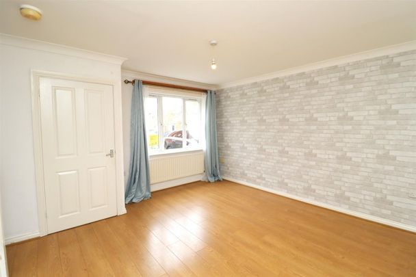 Pebblebrook Way, Bedworth - Photo 1