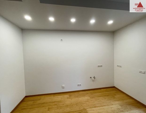 Balkon und Fußbodenheizung - hochwertig sanierte 2-Raum-Komfortwohnung in Chemnitz - Photo 1