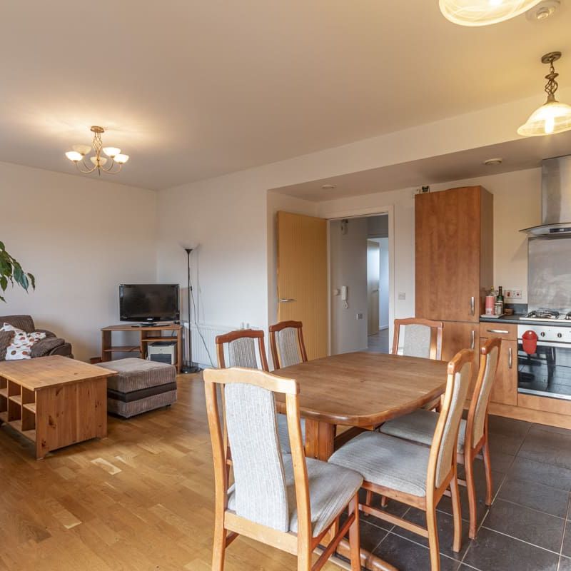 2418L Garvald Street, Edinburgh, EH16 6FB - Photo 1