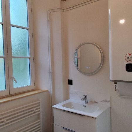 Location Appartement 1 pièce 32m² - Photo 4