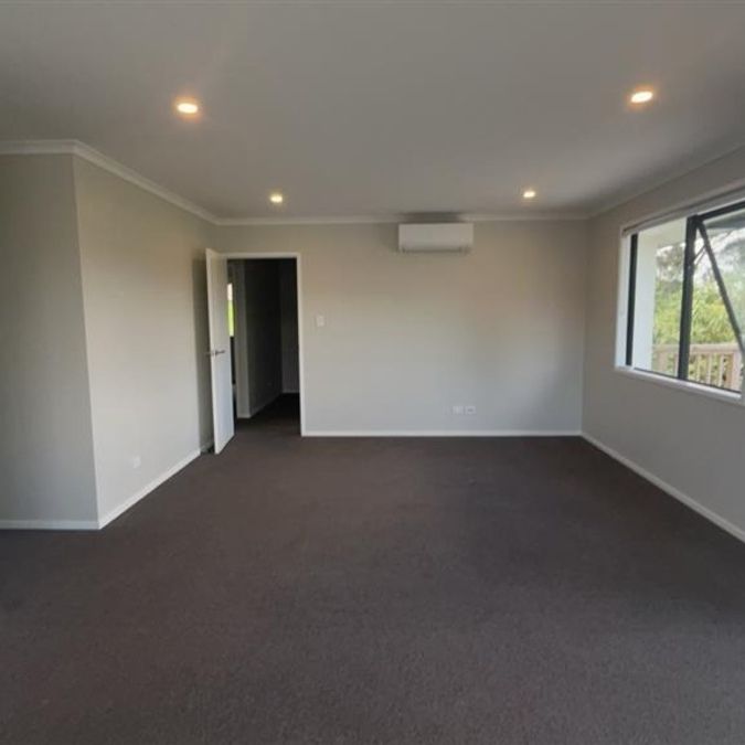 Three Bedroom Home - Photo 1