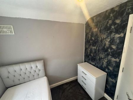 4 bedroom house to rent - Photo 5