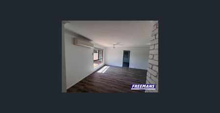 Fantastic Hillside Home - Photo 4