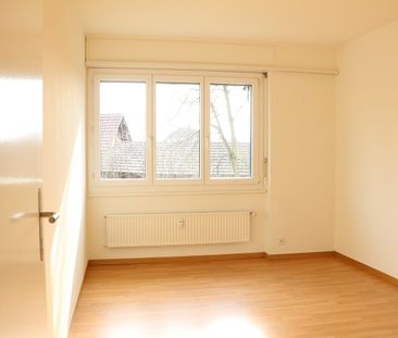 Helle 4.5-Zimmerwohnung im Hochparterre - Photo 2