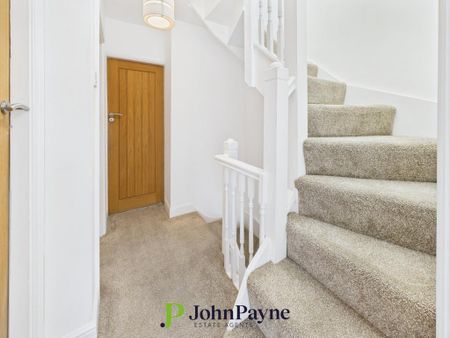 4 bedroom semi-detached house to rent - Photo 5