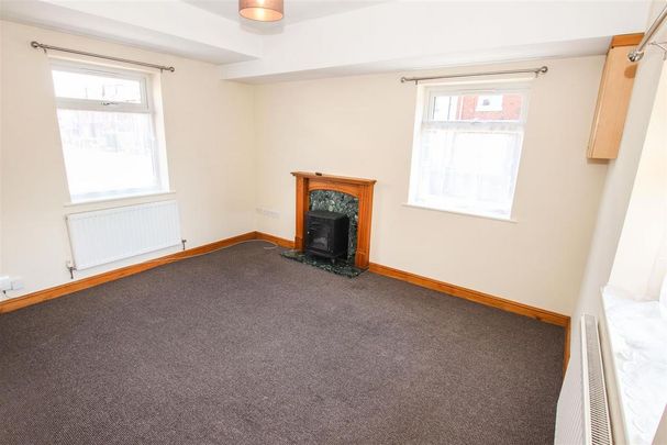 3 bedroom townhouse to rent - Photo 1