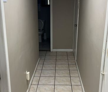 For Lease - 100 TORRANCE WOODS N/A Unit# Room Only, Brampton, Ontario - Photo 3