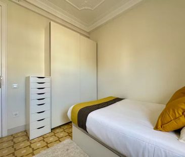 Gran Via de les Corts Catalanes, Barcelona, Catalonia 08013 - Photo 2