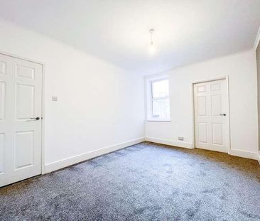 Broadsheath Terrace, Southwick, Sunderland, SR5 - Photo 6