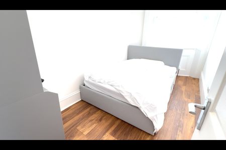 1 Bed Flat, Lansdowne Place, BN3 - Photo 2