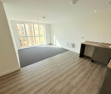 2 bedroom apartment to rent - Photo 5