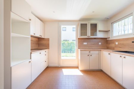 Location Maison 5 pièces 126m² ST JORIOZ 74410 - Photo 4