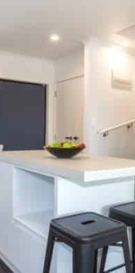 2 Bedrooms Tawa - Photo 1