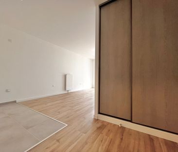 Location Appartement SAINT LOUIS 680 € CC - Photo 5