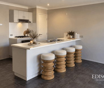Modern Family Living in a Convenient Harrisdale Location - Photo 6