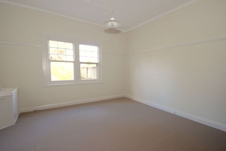 8 Elizabeth Street, 2577, Moss Vale Nsw - Photo 5