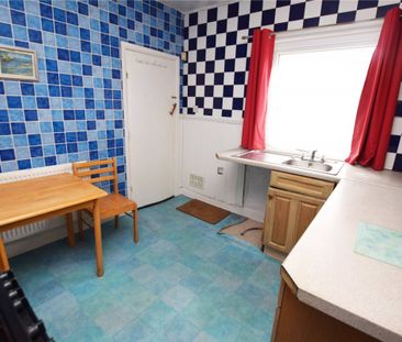 Cross Flatts Grove, Leeds, LS11 - Photo 4