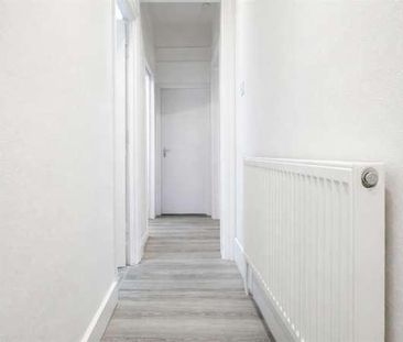 The Slade, London, SE18 - Photo 6