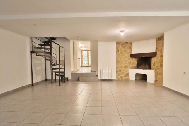 Maison Cuxac D Aude 6 pièce(s) 113 m2 - Photo 1