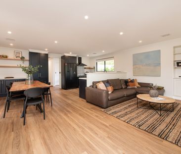 6 Beauford Road, Red Hill South VIC 3937 - House For Rent | Domain - Photo 1