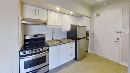 3455 Aylmer - Photo 2