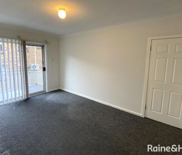 Cozy one-bedroom retreat - Photo 5