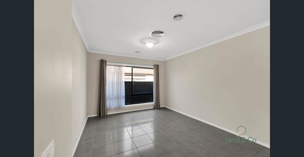 Quality Family Home in a Convenient Kalkallo Location - Photo 1