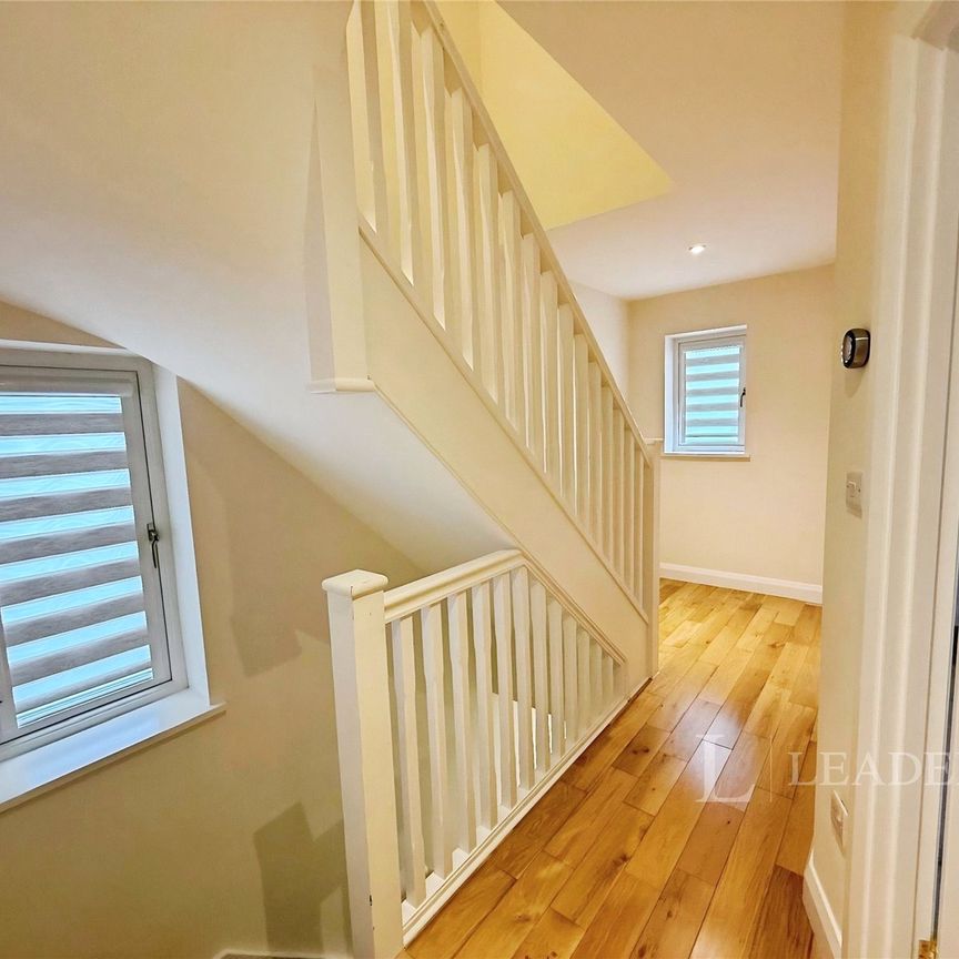 3 bedroom house to rent London Road, Ditton, Aylesford, Kent, ME20 - Photo 1