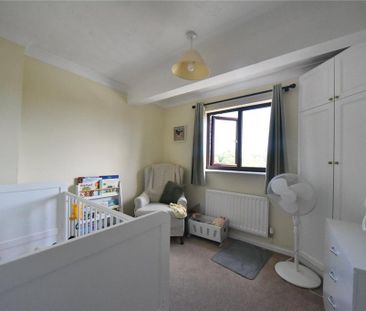 4 bedroom detached house to rent - Photo 6