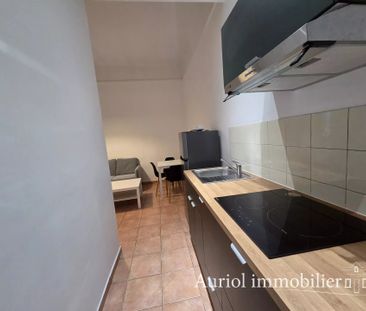 Location Appartement 2 pièces 34m² MARSEILLE 2ème - Photo 5