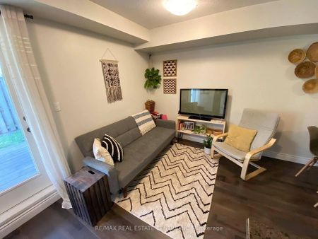 38 Howe Drive #12B - Photo 2