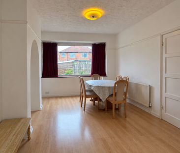 3 bedroom semi-detached house to rent - Photo 1