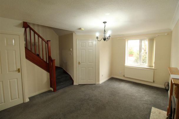 3 bedroom House To Let - Photo 1
