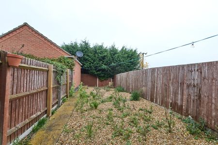 2 bedroom house to rent Ireton Close, Belper, Derbyshire, DE56 - Photo 2