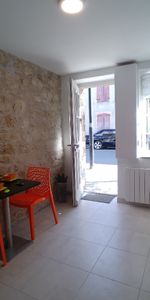 Location Appartement 1 pièce 21m² - Photo 3