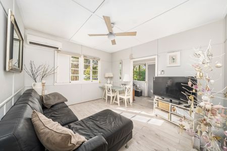 47 McCulloch Avenue, Margate QLD 4019 - House For Rent - $575 | Domain - Photo 2